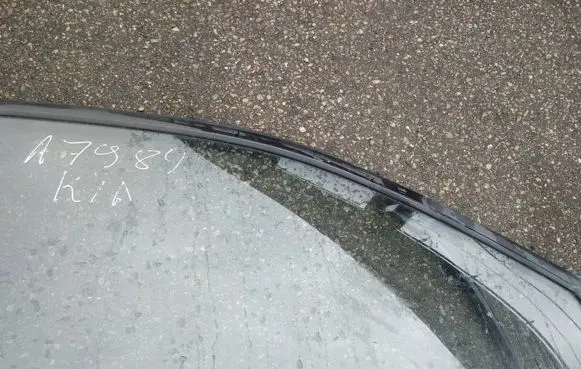 Front door window glass four-door