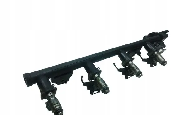 Ford Focus Fuel main line pipe 9D280