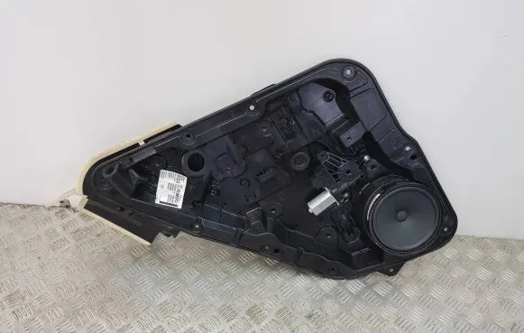 Mercedes-Benz GLA W156 Rear door window regulator with motor A2047302735 A1767303800 A123766002290