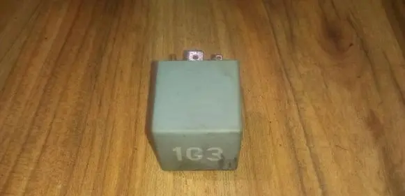 Volkswagen Golf IV Other relay 357911253