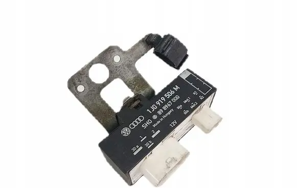 Skoda Fabia Mk2 (5J) Coolant fan relay 1J0919506M