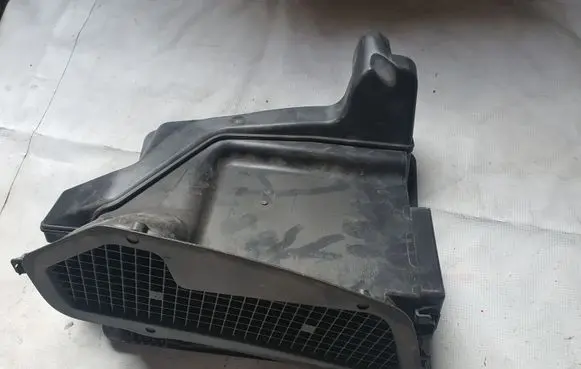 Mercedes-Benz SL R230 Air intake duct part A2308300053 A2308310005
