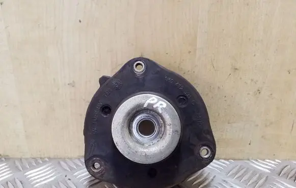 Seat Leon (1P) Front upper strut mount 1K0412331C