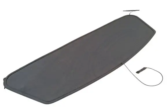 Toyota Yaris GR Rear windscreen sun blind/shade