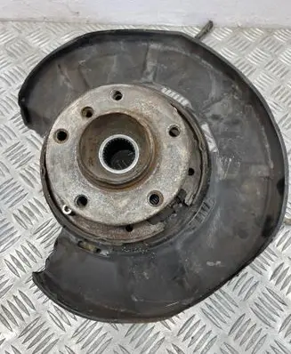 BMW 3 E90 E91 Rear wheel hub spindle/knuckle 