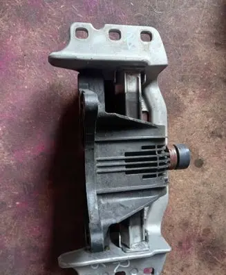 Mercedes-Benz GLC C254 Gearbox mount 782196155318 782196154