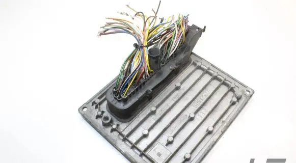 Ford Fiesta Engine control unit/module 4S6112A650CA