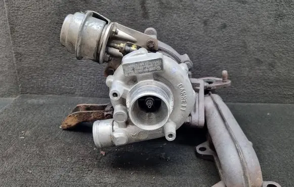 Audi A2 Turbo 045145701E GT1541V
