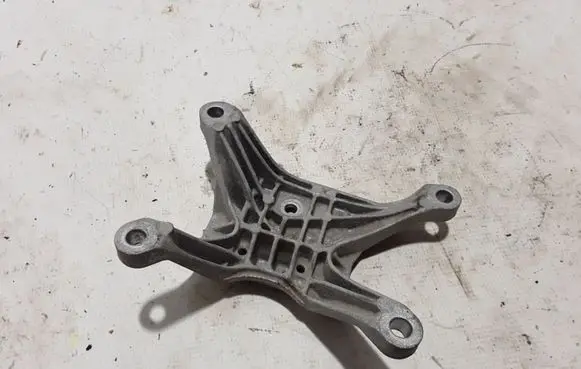 Audi A6 S6 C8 4K Gearbox mounting bracket 8W0399118C