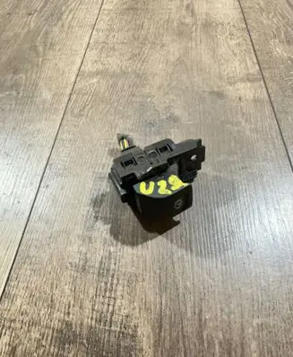 Opel Insignia A Hand parking brake switch 9060790