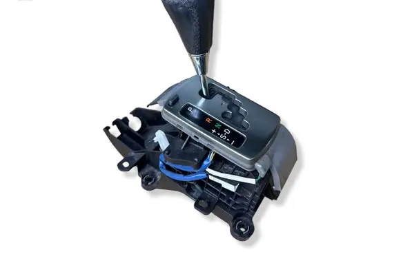 Toyota Avensis T250 Gear selector 