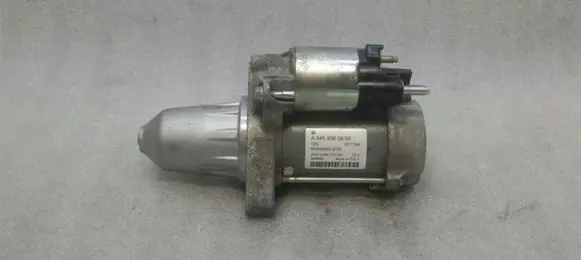 Mercedes-Benz A W176 Starter motor A2709060026