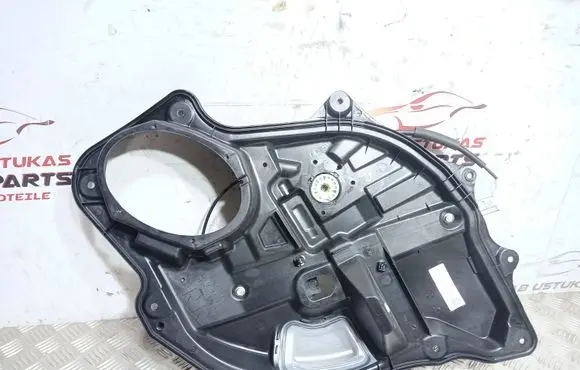 Mazda CX-7 Rear window lifting mechanism without motor EG217297X