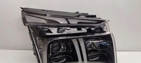Hyundai Santa Fe Headlight/headlamp 92102S1600
