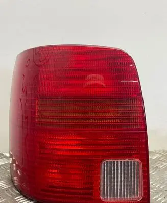 Volkswagen PASSAT B5 Rear/tail lights