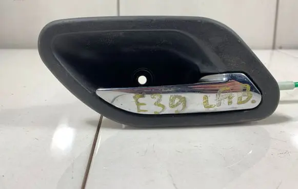 BMW 5 E39 Front door interior handle 7032926