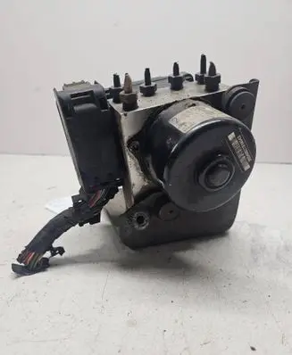 Volvo S60 ABS Pump 30643982