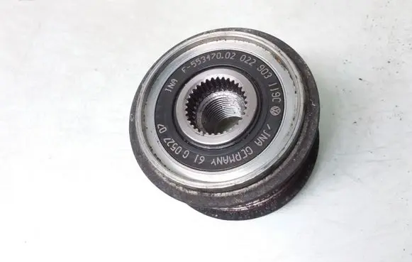 Audi A3 S3 8P Alternator pulley F55347002 6JG052707