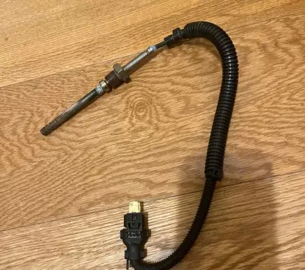 Mercedes-Benz ML W164 Exhaust gas temperature sensor A0081533528