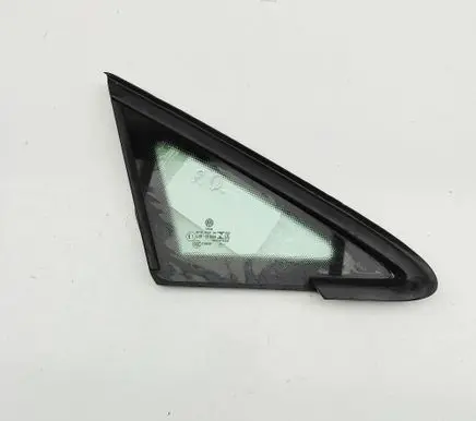 Volkswagen Golf VIII Front door vent window glass four-door 5H0845412H
