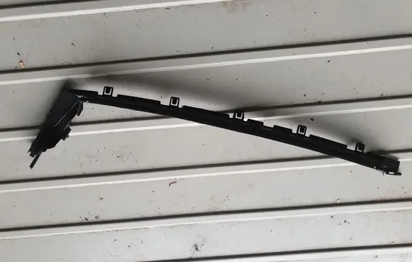 Skoda Scala Radiator support slam panel bracket 654122327B