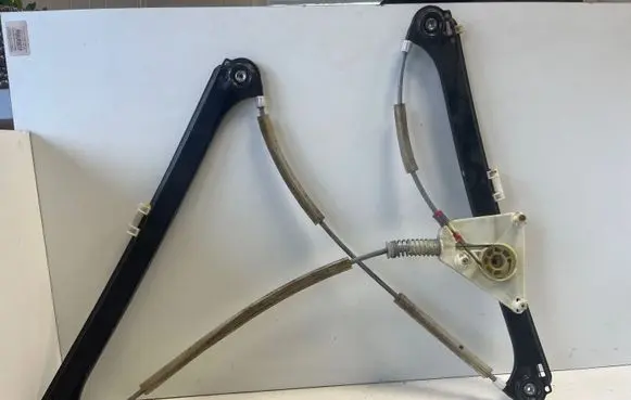 Audi A3 S3 8P Front door electric window regulator 0060600016