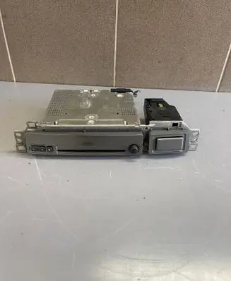 BMW 7 E65 E66 Radio/CD/DVD/GPS head unit 6935620