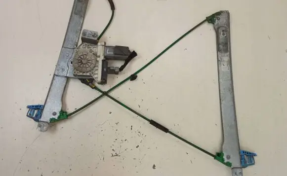 Citroen C2 Front door window regulator with motor G9641241380