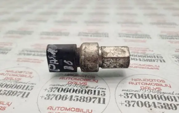 Volkswagen PASSAT B6 Air conditioning (A/C) pressure sensor 1K0959126A