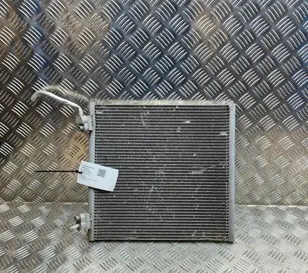 Porsche 911 991 A/C cooling radiator (condenser) 9P1820411
