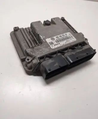 Volkswagen Golf V Engine control unit/module 03G906021AN 03G906021PP 0281014063