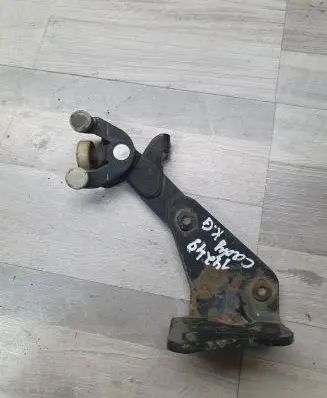 Volkswagen Caddy Sliding door lower roller guide/hinge 2K0843397A 85MG0601