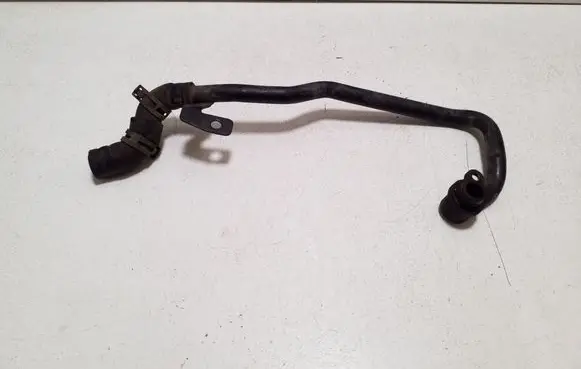 Volkswagen PASSAT B8 Engine coolant pipe/hose 04L121065AJ 5Q0122073H