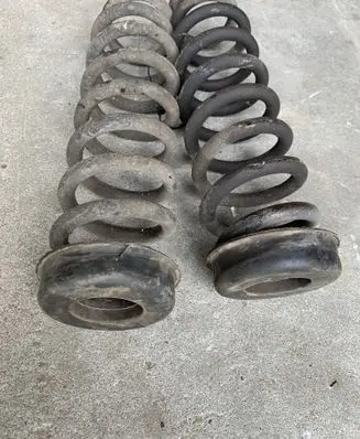 BMW 1 E81 E87 Rear coil spring 6764419 115445