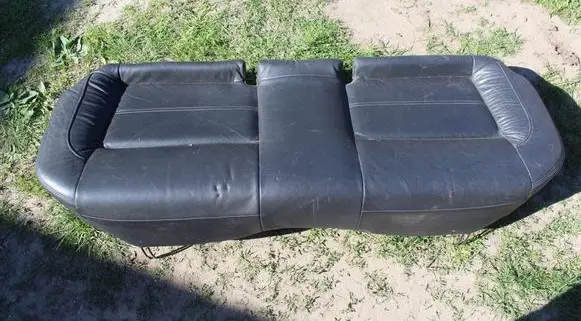 Subaru Forester SG Second row seats 