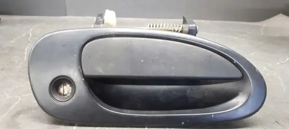 Mazda 323 F Front door exterior handle