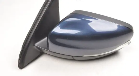 Volvo XC60 Front door electric wing mirror 