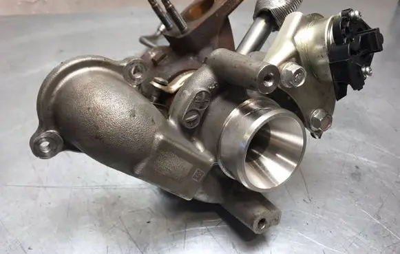 Peugeot 308 Turbo 4937352020 9673283680