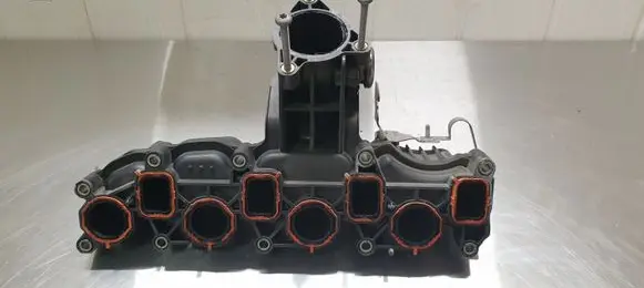 Volkswagen Golf VI Intake manifold 42402 03L129711