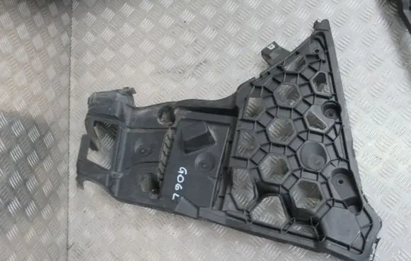 BMW X6 G06 Front bumper mounting bracket 8069963