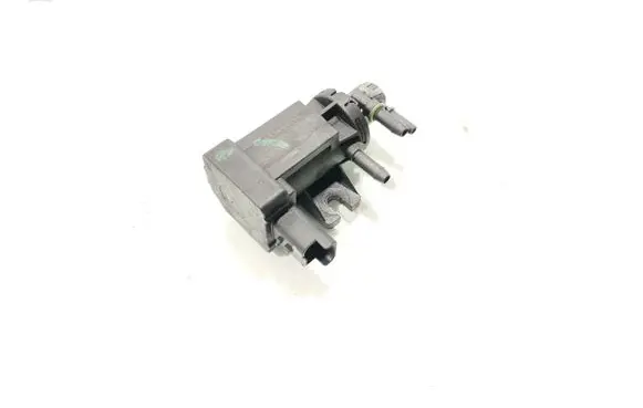 Valve vacuum