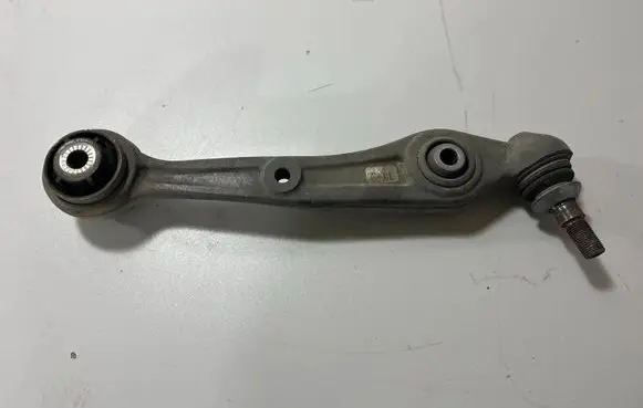 BMW X6 G06 Front lower control arm/wishbone 6878081 8866771