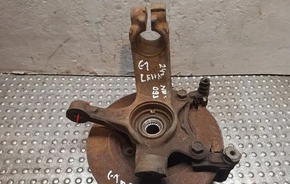 Citroen C1 Front wheel hub spindle knuckle S17986093 B000905680