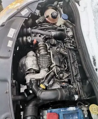 Peugeot 208 Engine 8H01 8HR