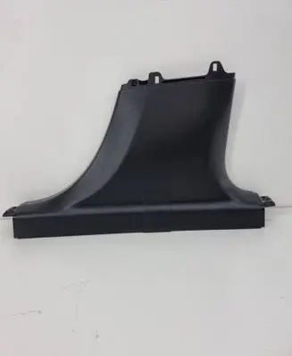 (B) pillar trim (bottom)