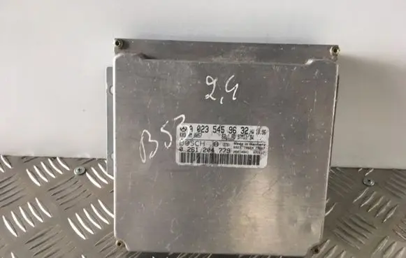 Mercedes-Benz C W202 Engine control unit/module A0235459632 0261204779