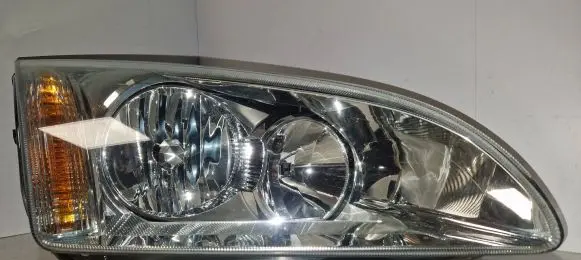 Ford Focus Headlight/headlamp 4m5113k060aa