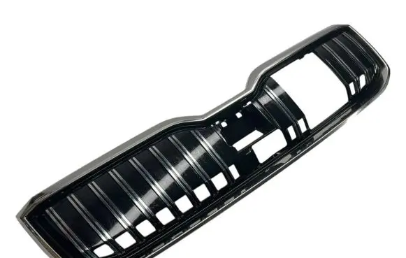 Skoda Superb B8 (3V) Front bumper upper radiator grill 3V0853653J