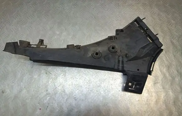 Audi Q7 4L Front bumper mounting bracket 4L0807283B