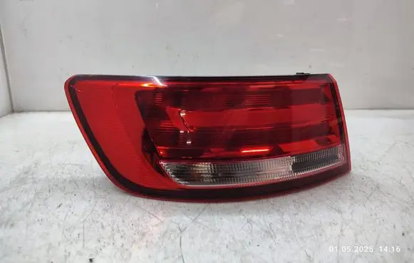 Rear/tail lights